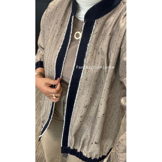 BEIGE JACKET
